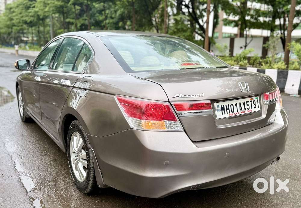 Honda Accord 2.4 Elegance Automatic, 2011, Petrol