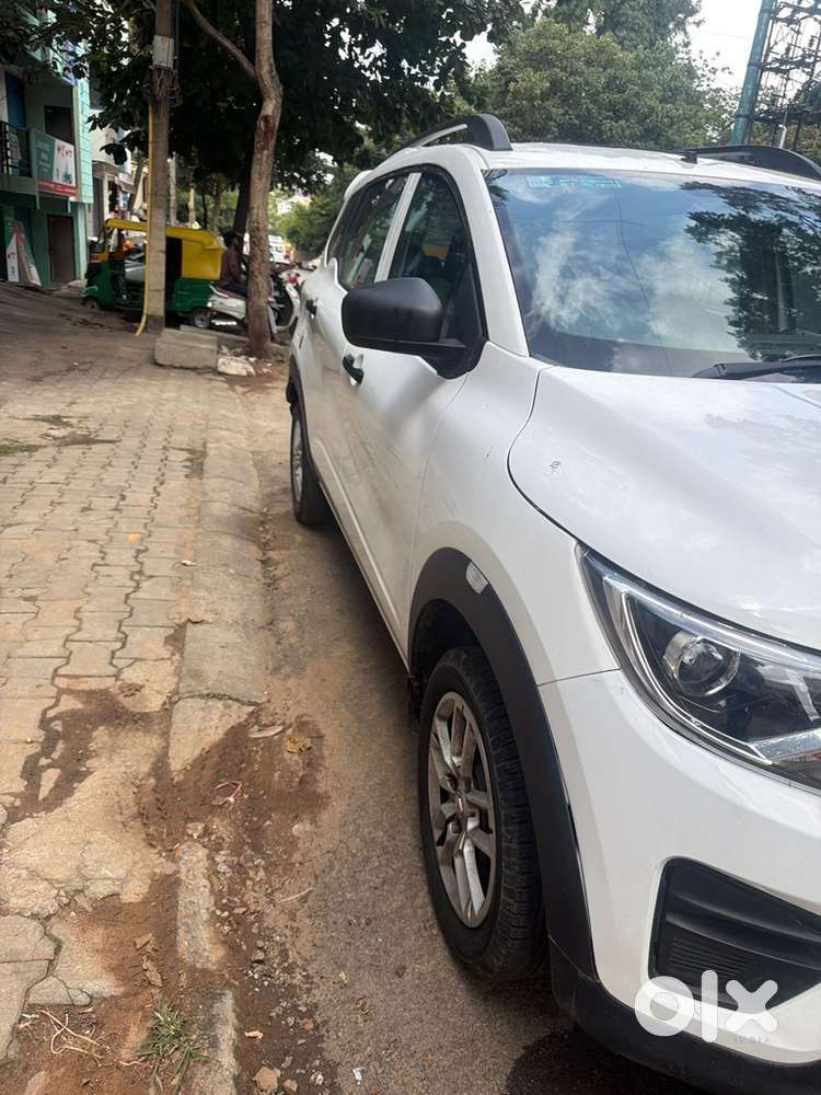 Renault Triber 2023 Petrol 130000 Km Driven