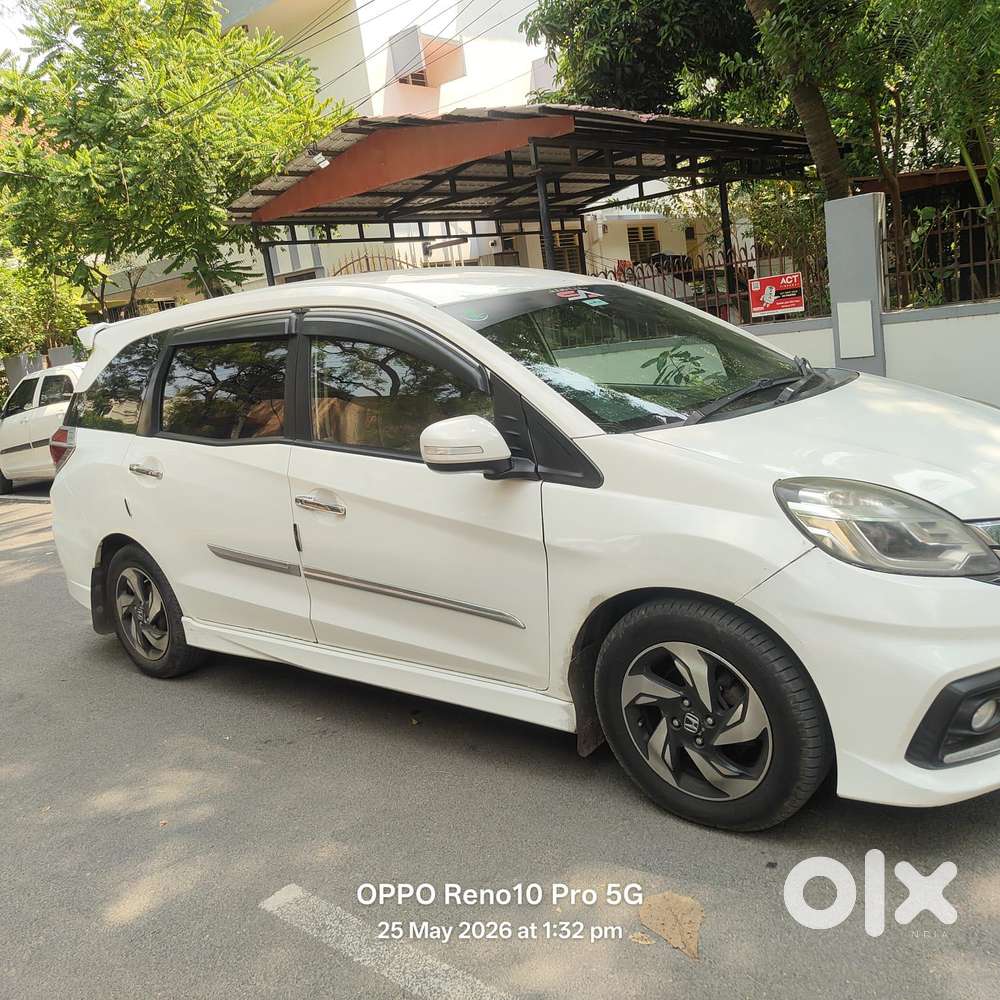 Honda Mobilio V I-vtec, 2015, Diesel