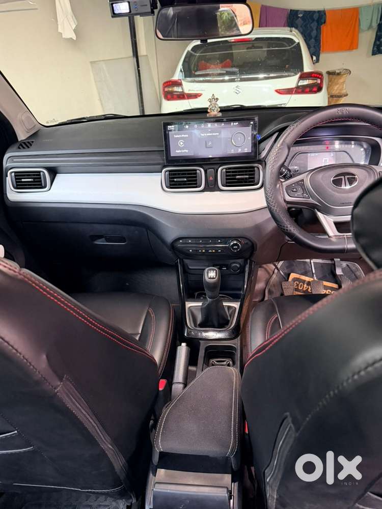 Tata Punch Sunroof Cng 2025