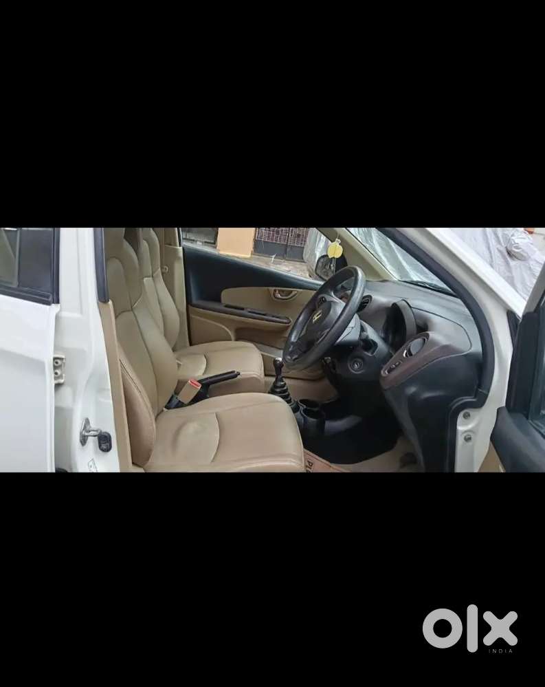 Honda Brio 2012