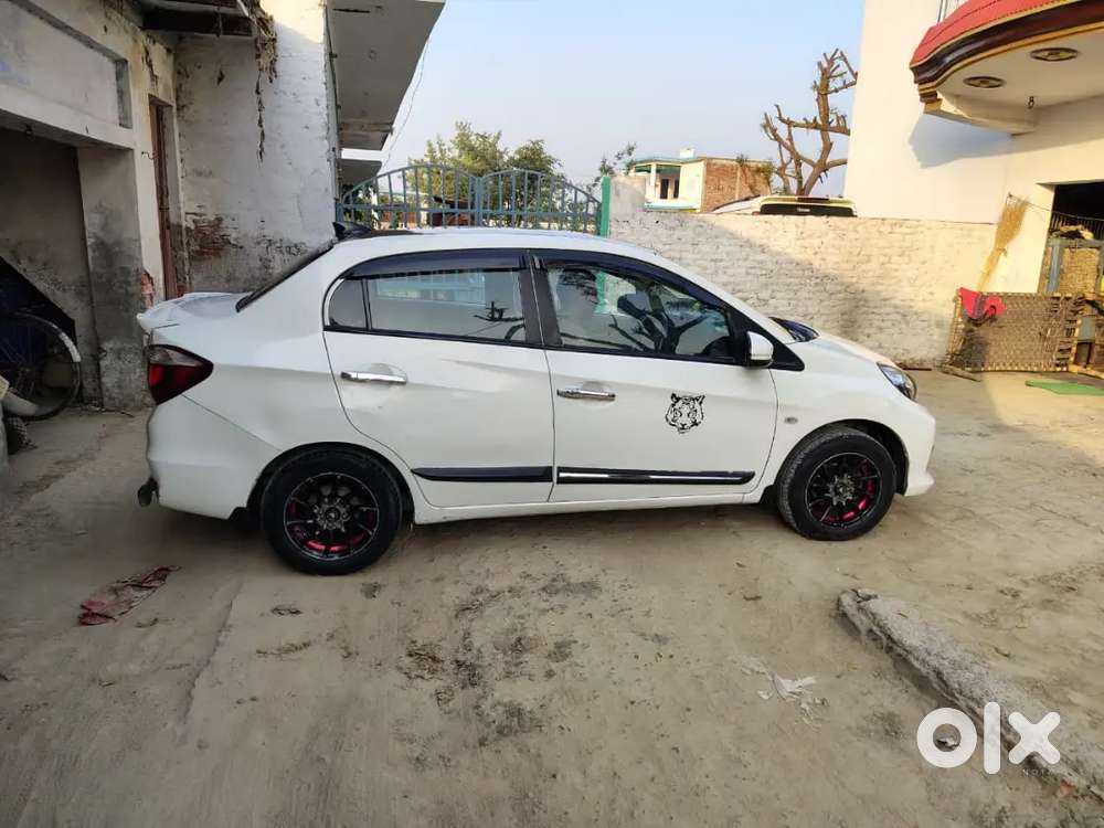 Honda Amaze 2017 Diesel Well Maintained