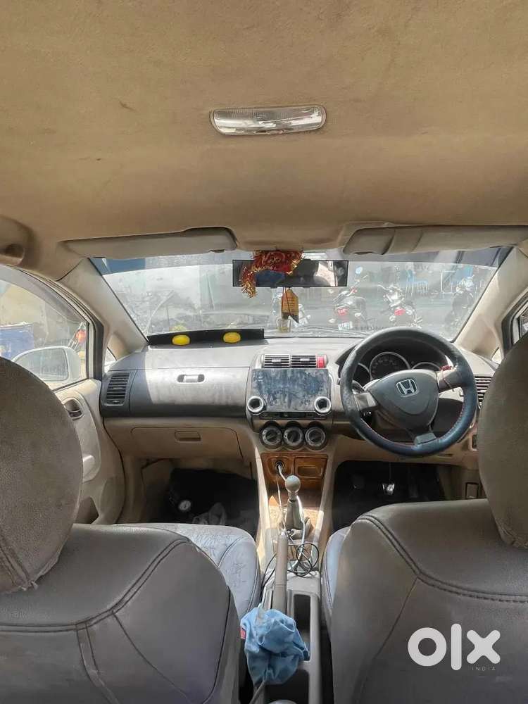 Honda City Zx 2006 Cng & Hybrids 170000 Km Driven New Tyre In Warranty
