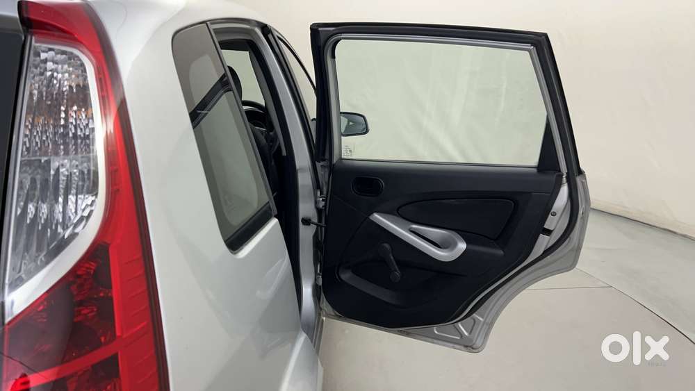 Ford Figo 1.2 Duratec Petrol Titanium, 2012, Petrol