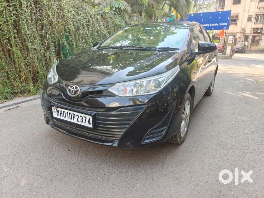 Toyota Yaris J Cvt, 2020, Petrol