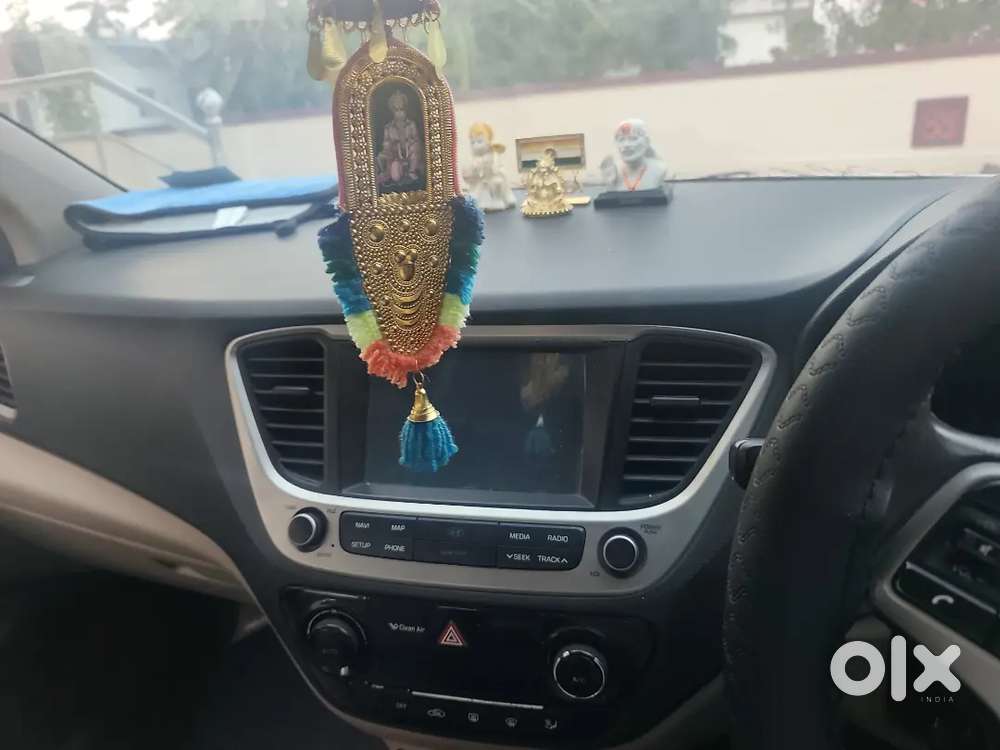 Full Condition, Sunroof, 6 Airbags