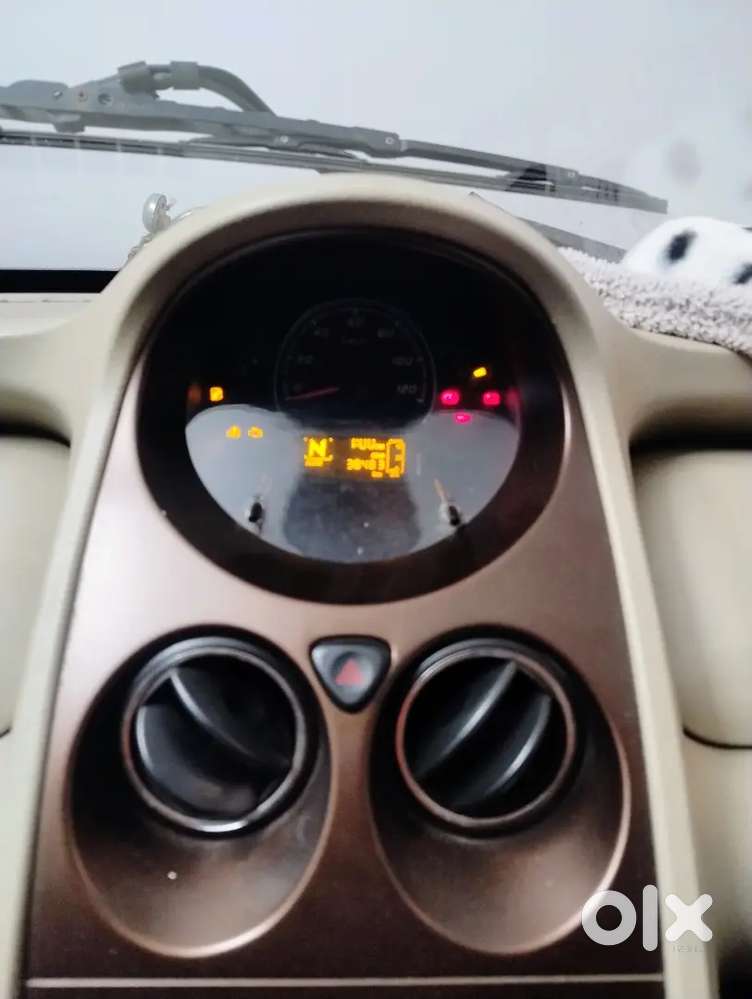Tata Nano Petrol Automatic 2017