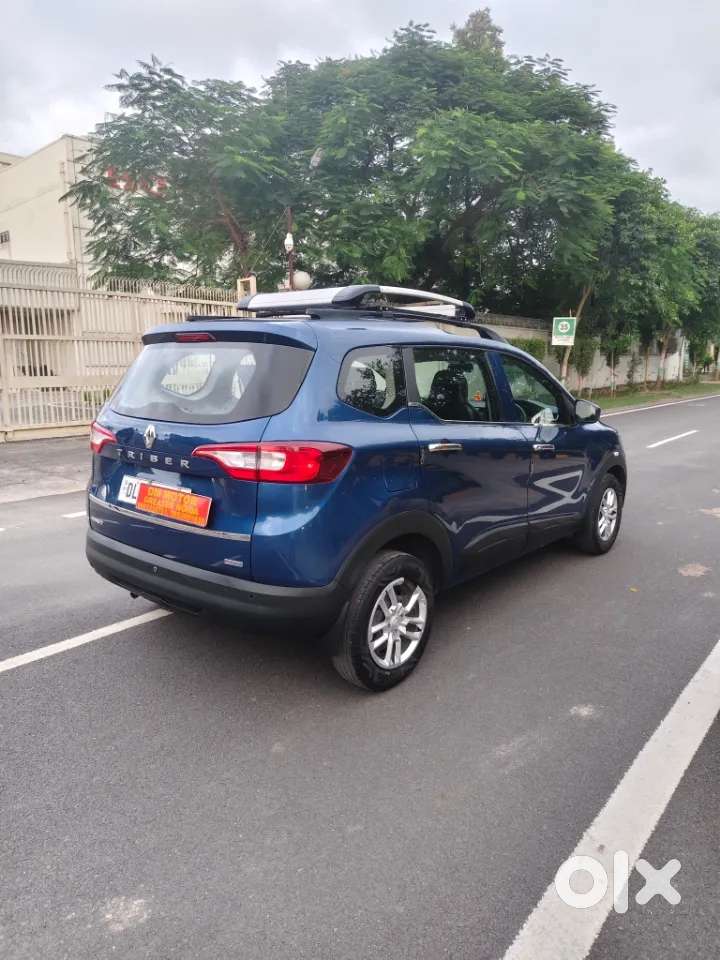 Renault Triber Rxt, 2020, Petrol