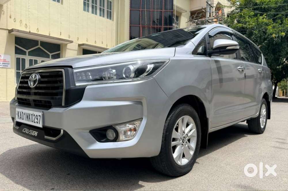 Toyota Innova Crysta 2.4 V 7 STR, 2017, Diesel