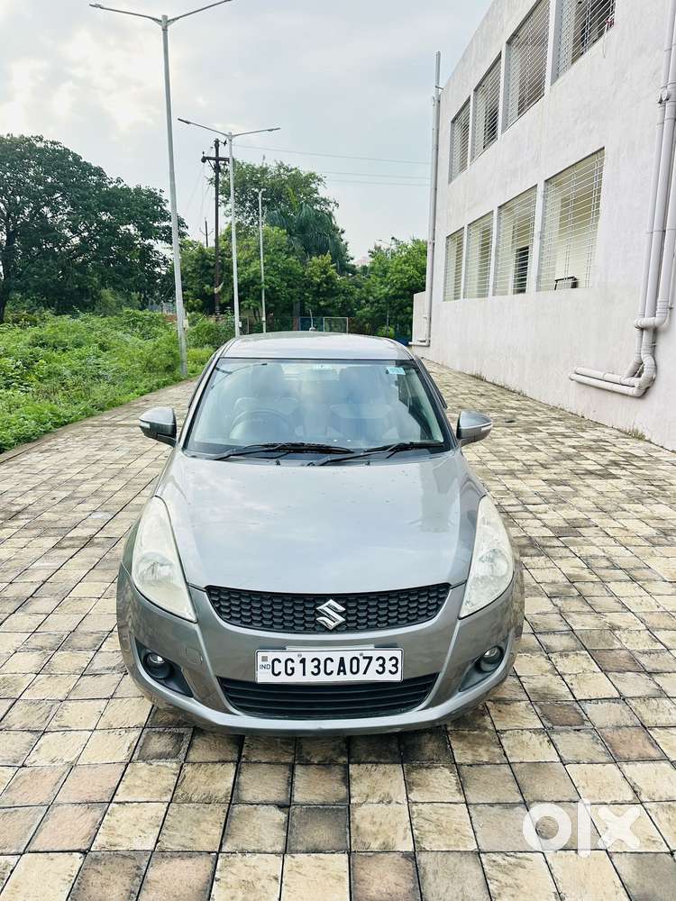 Maruti Suzuki Swift Vxi + Manual, 2012, Petrol