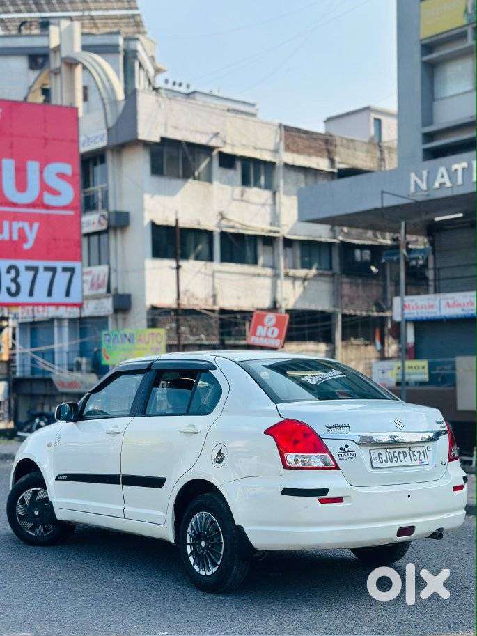 Maruti Suzuki Swift Dzire 1.2 Vxi Bsiv, 2010, Cng & Hybrids