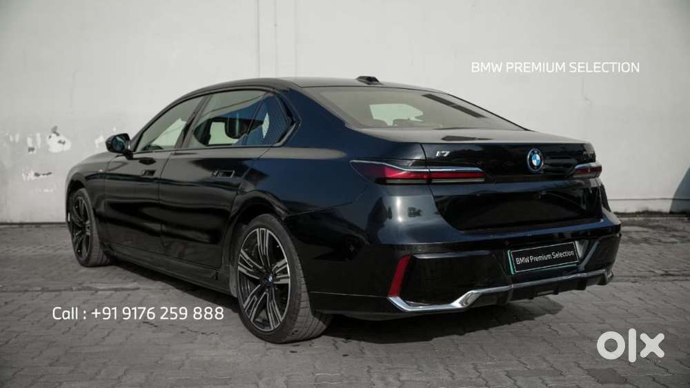 Bmw I7 Xdrive60, 2023, Electric