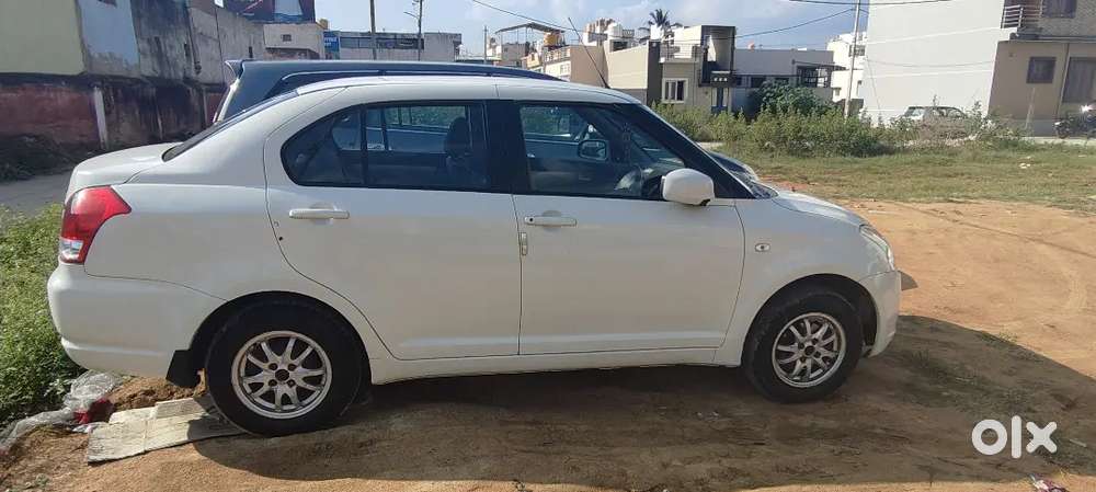 Maruti Suzuki Dzire 2011