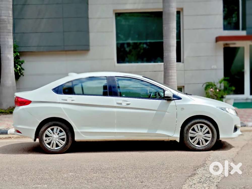 Honda City 1.5 Sv I-vtec Mt, 2015, Petrol