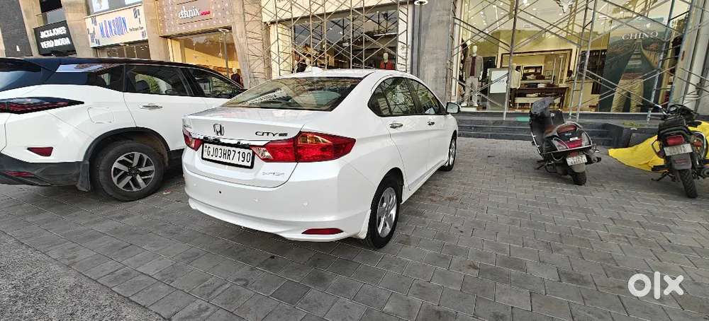 Honda City Automatic 2016 Variant I Vtec