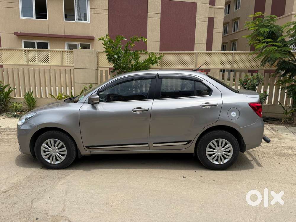 Maruti Suzuki Swift Dzire 1.3 Vxi, 2023, Petrol