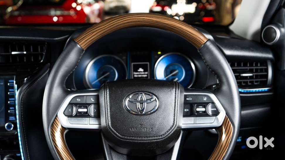 Toyota Fortuner Leader Edition (at), 2025, Diesel