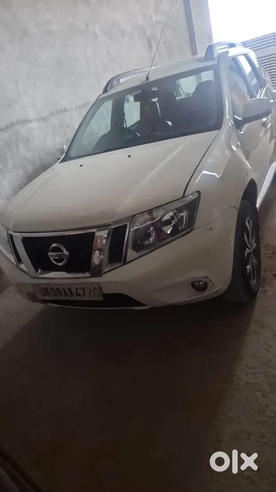 Price Rs.390000