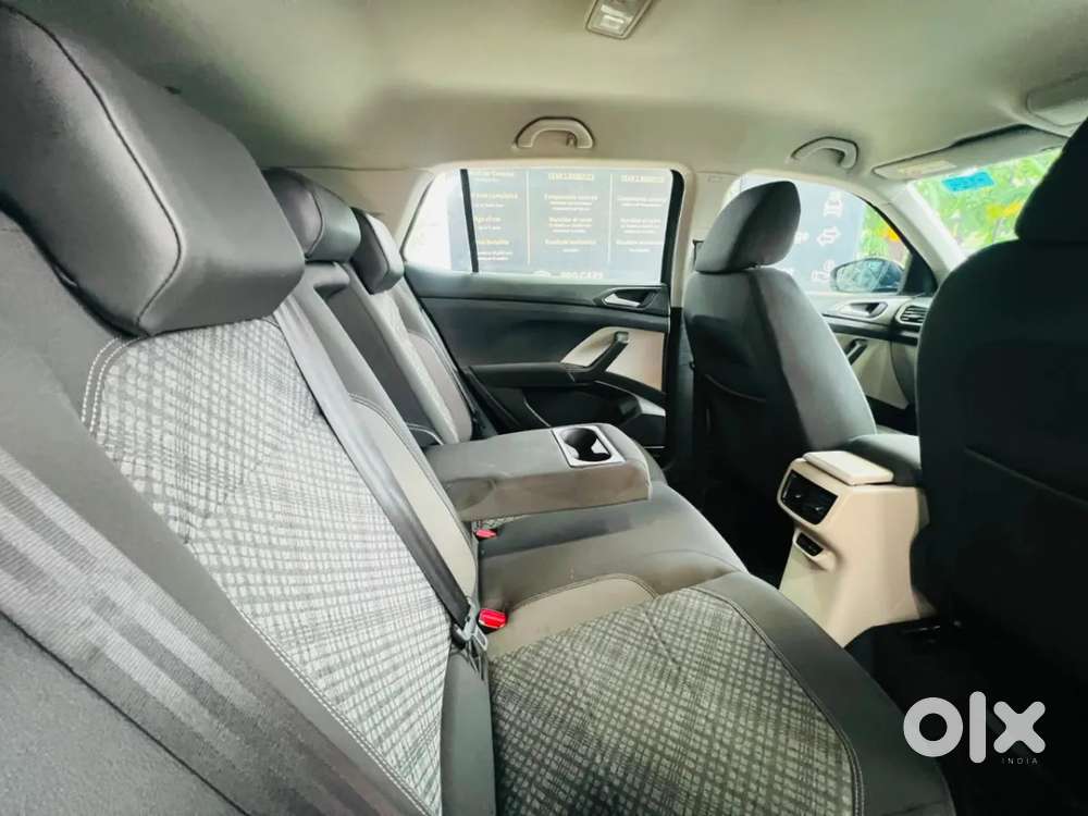 Volkswagen Taigun 1.0 Tsi Highline At, 2022, Petrol