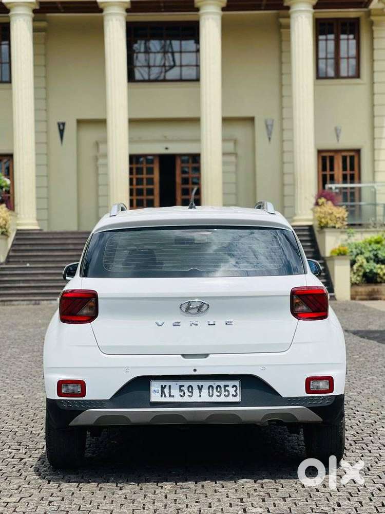 Hyundai Venue S Mt 1.2 Kappa, 2022, Petrol