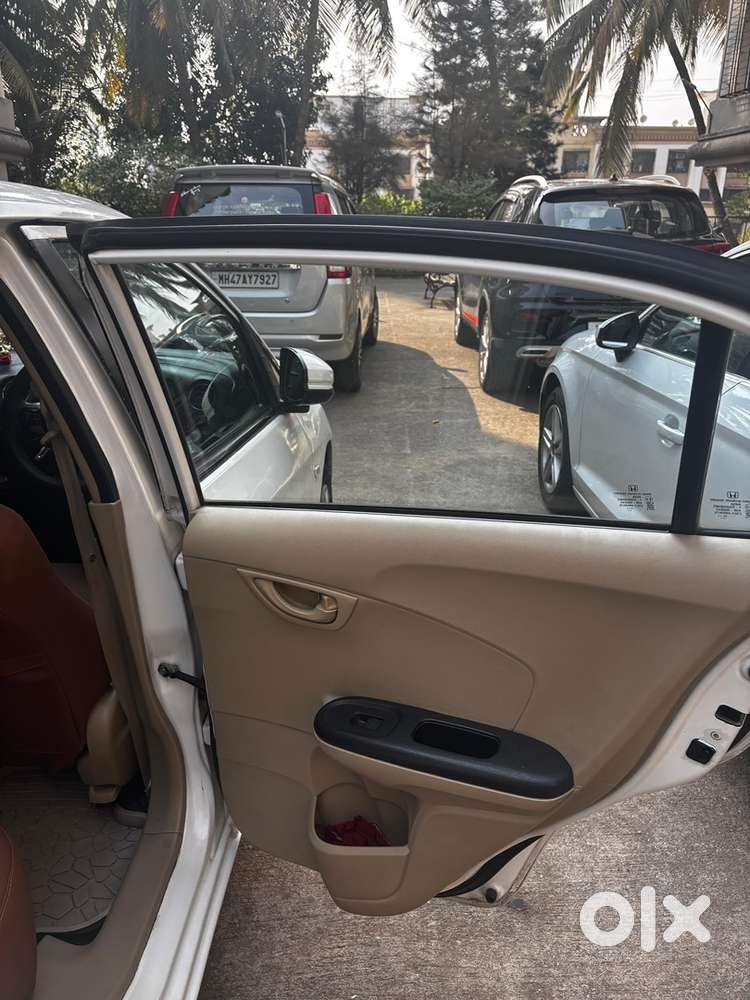 Honda Amaze Petrol 2015