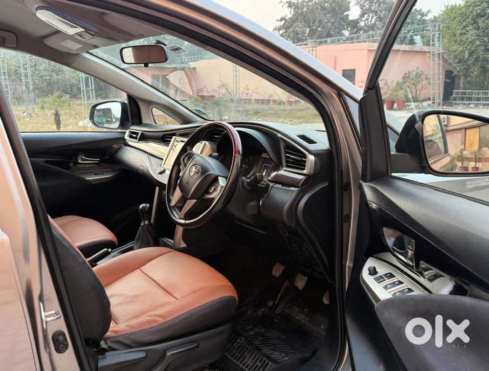 Toyota Innova Crysta 2.4 V, 2018, Diesel