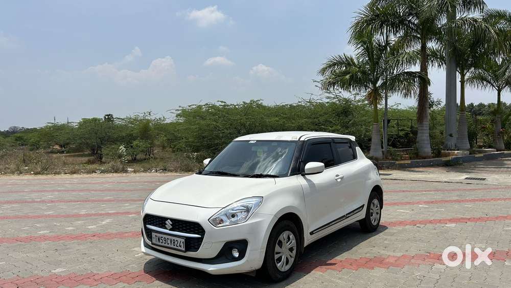 Maruti Suzuki Swift Vxi Optional, 2022, Petrol