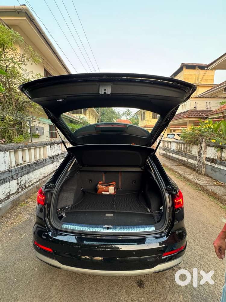 Audi Q3 40 Tfsi Premium Plus, 2024, Petrol