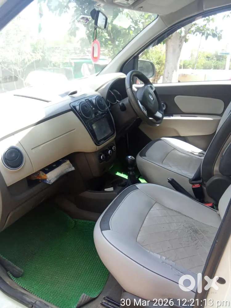 Renault Lodgy 2017 Diesel 82000 Km Driven