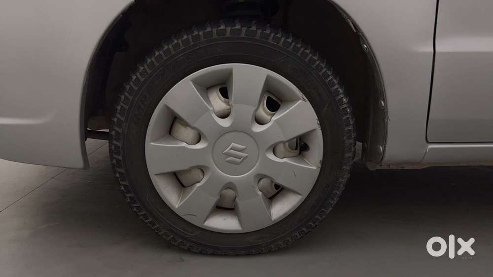 Maruti Suzuki Estilo Lxi Bs-iv, 2013, Petrol