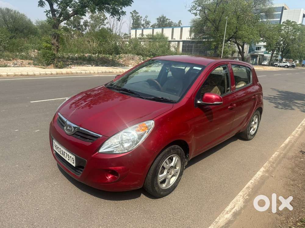 Hyundai I20 Sportz 2011 Petrol