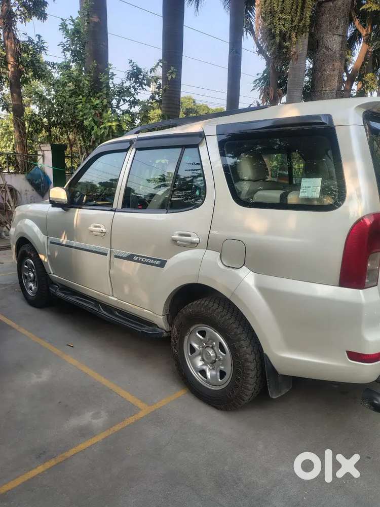 Tata Safari Storme 2014 Diesel Manual
