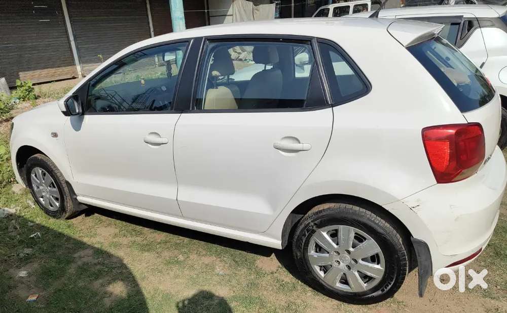 Volkswagen Polo 2015 Cng & Hybrids 75000 Km Driven