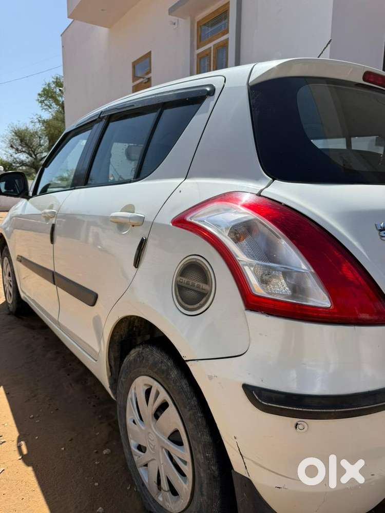 Maruti Suzuki Swift 2017 Diesel 80000 Km Driven
