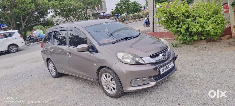 Honda Mobilio 2015 Diesel 7 Seater