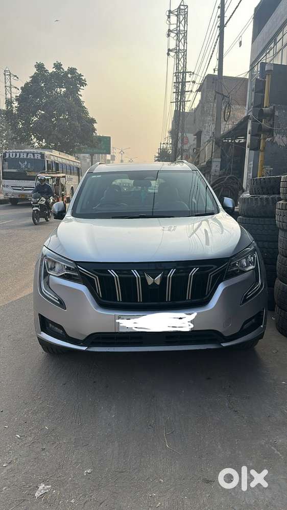 Mahindra Xuv700 2022 Diesel Well Maintained