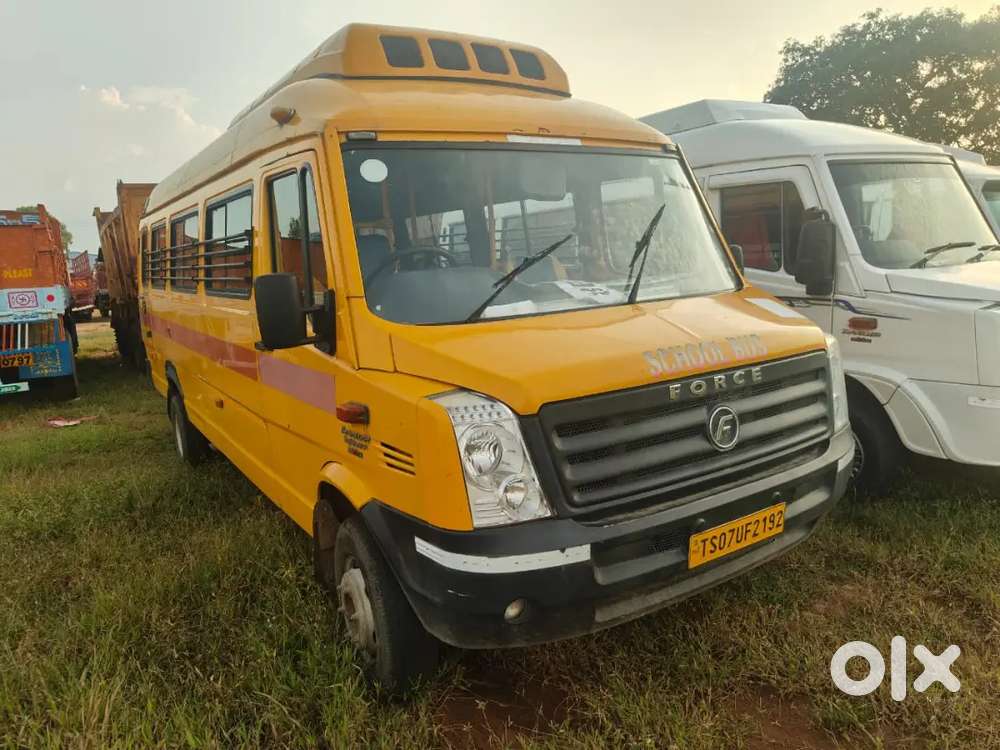 School bus 26 seater