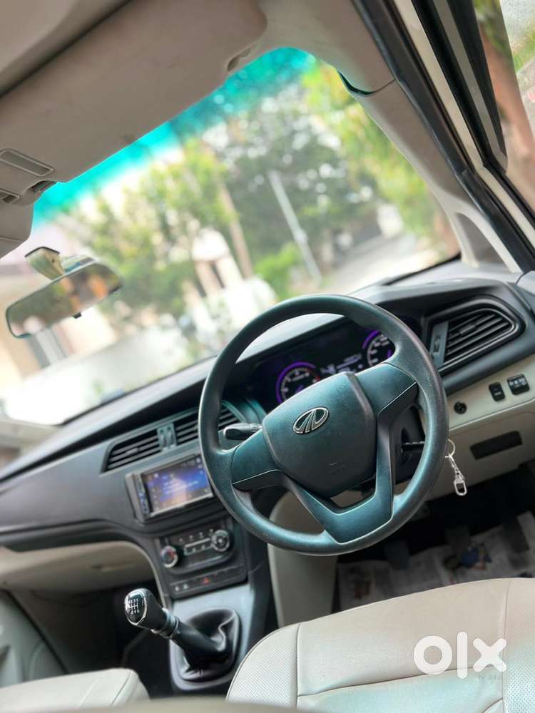Mahindra Marazzo, 2019, Diesel
