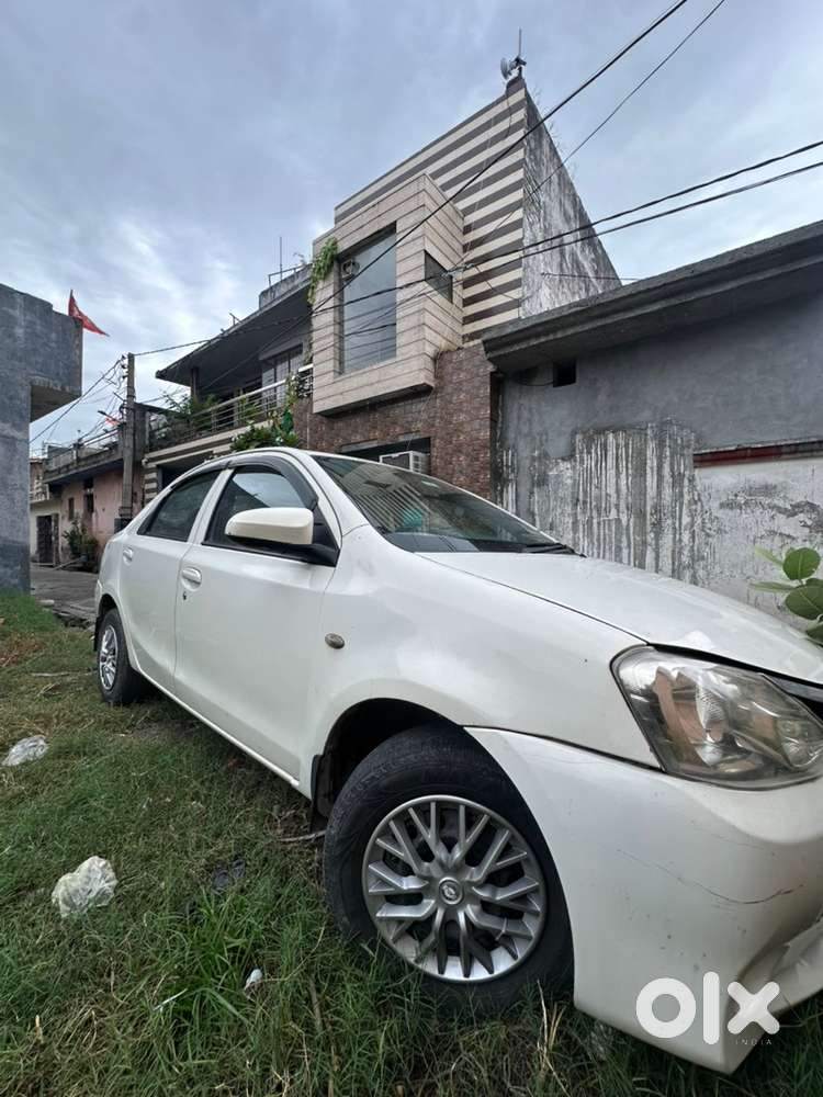 Toyota Etios Gd Diesel 2015