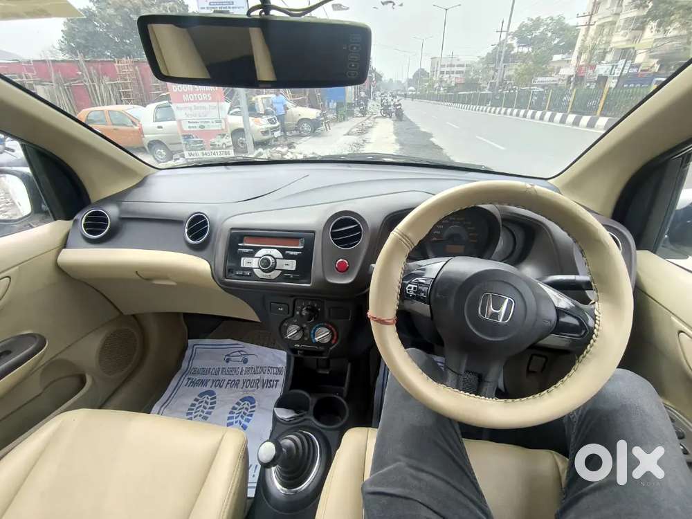 Well Maintained 2013 Amaze