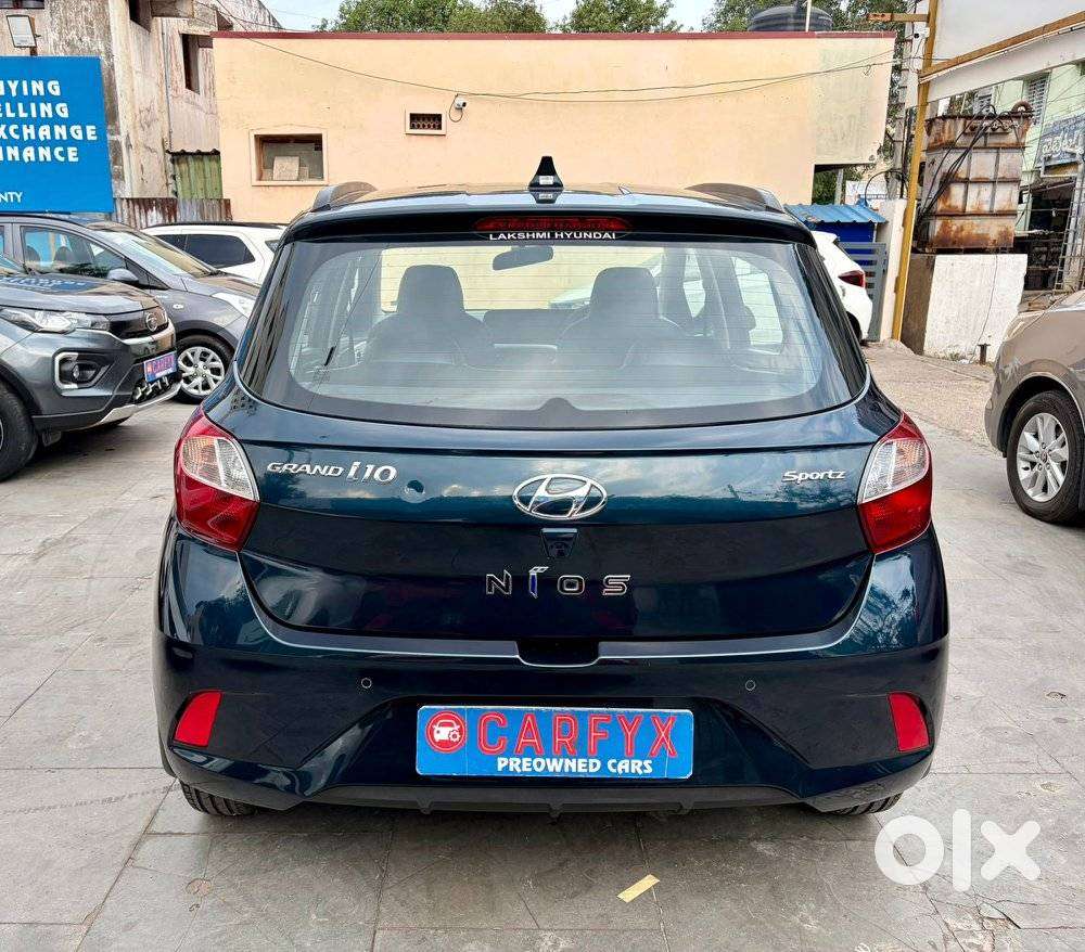 Hyundai Grand I10 Nios Sportz 1.2 At, 2020, Petrol