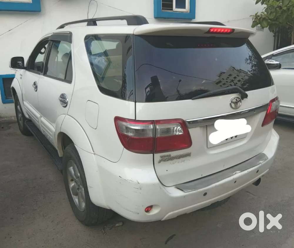 Toyota Fortuner, 2010, Diesel