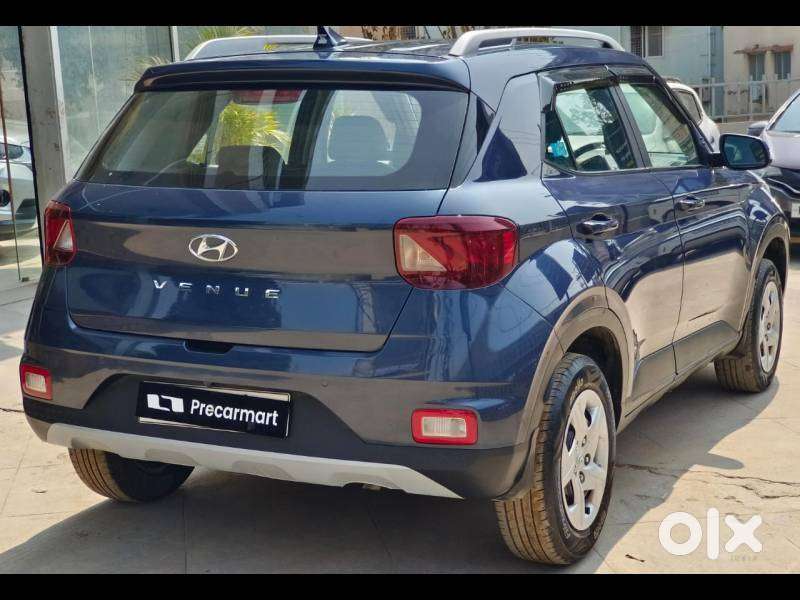 Hyundai Venue 1.2 S Plus, 2021, Petrol