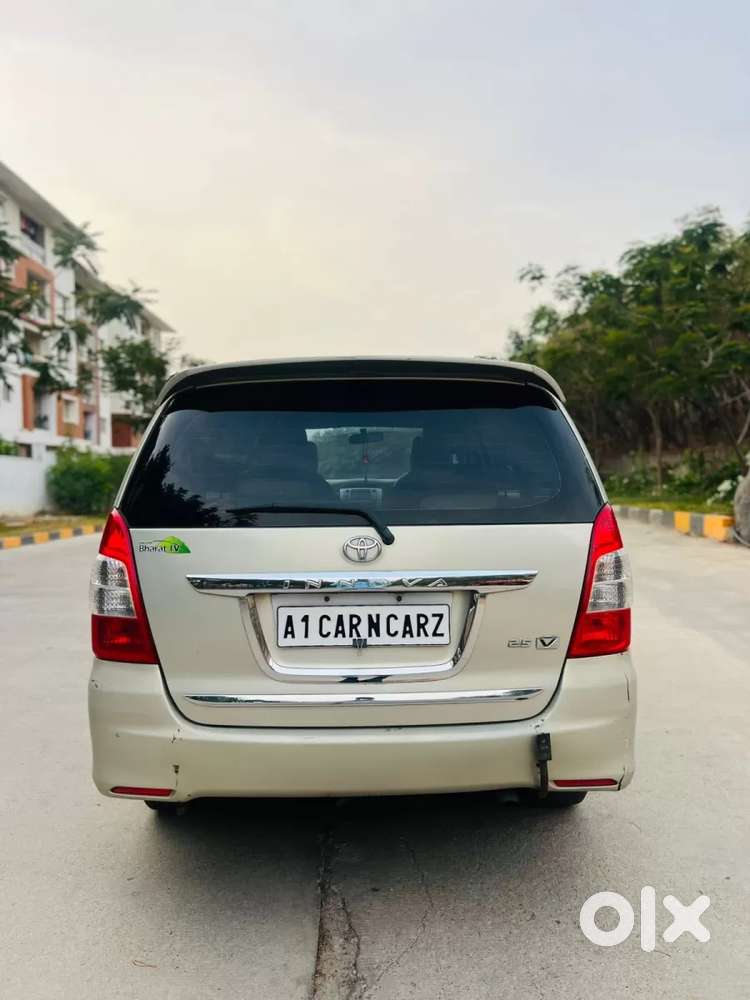 Toyota Innova 2.5 Vx 7 Seater Bs Iv, 2013, Diesel