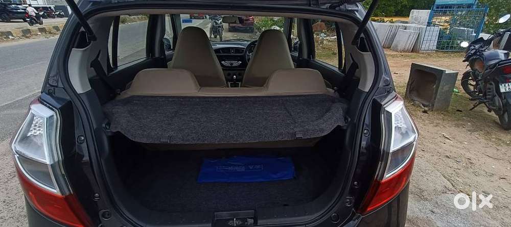 Maruti Suzuki Alto K10 1.0 Vxi Amt, 2018, Petrol