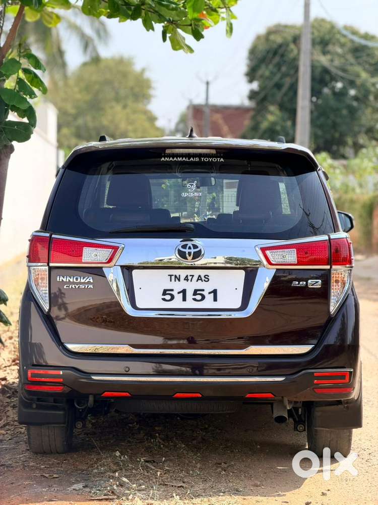 Toyota Innova Crysta 2.8z Automatic, 2016, Diesel