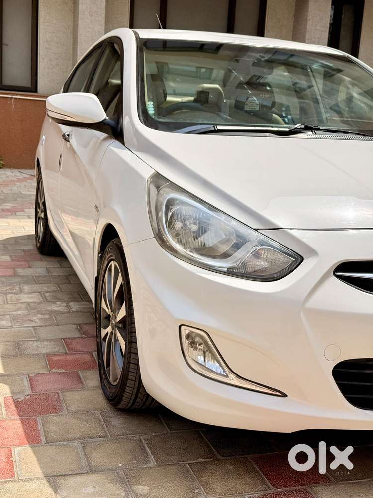 Hyundai Verna 1.6 Sx (o) Crdi At, 2013, Diesel
