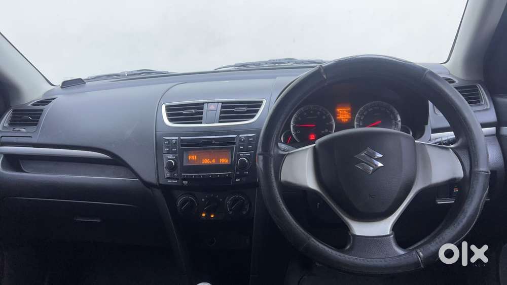 Maruti Suzuki Swift Vvt Vxi, 2015, Petrol