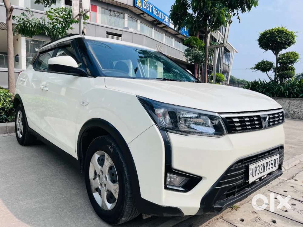 Mahindra Xuv300 W6, 2023, Petrol