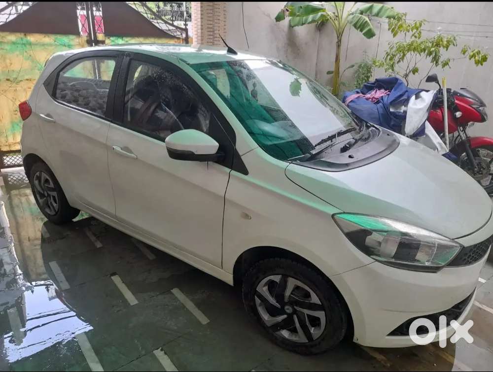 Tata Tiago 2017 Petrol 66500 Km Driven